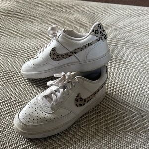 Nike Cream Sneakers with Leopard Print Swoosh